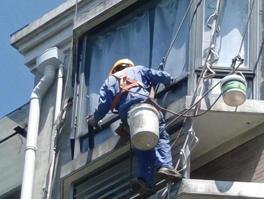大雨過后外墻，外窗產生滲漏了怎么辦？